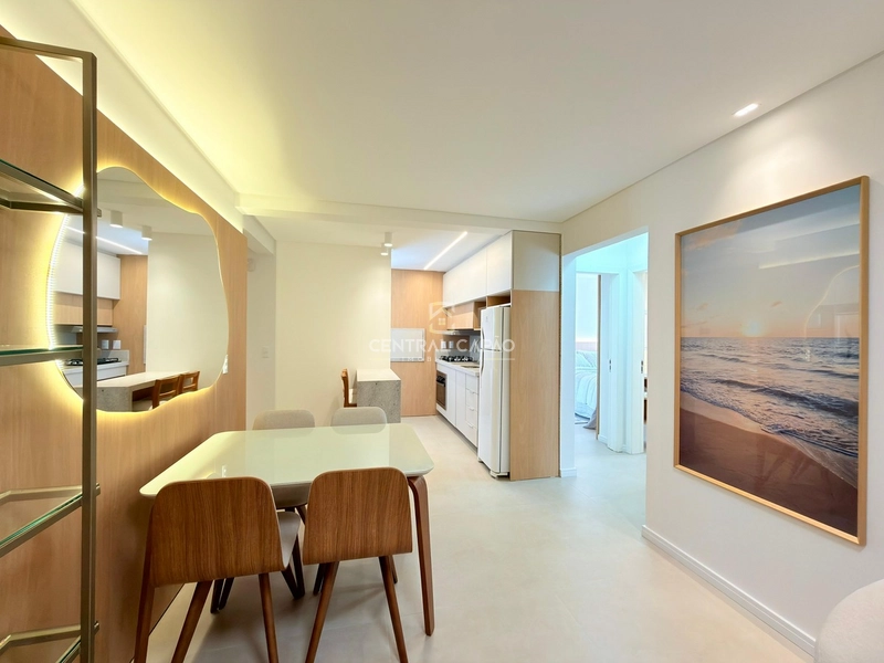 APARTAMENTO MOBILIADO COM TERRAÇO: 7ª foto da galeria de imagens do imóvel