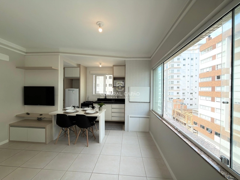 Apartamento 2 dormitórios à uma quadra da praia à venda em Capão: 4ª foto da galeria de imagens do imóvel