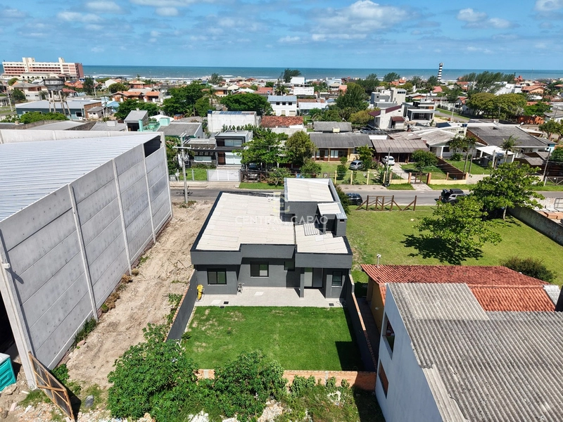Casa com 4 suítes na praia do Araçá à venda: 2ª foto da galeria de imagens do imóvel