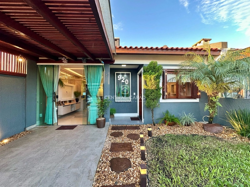 Casa 2 dormitórios exclente pra morar à venda em Capão: 2ª foto da galeria de imagens do imóvel