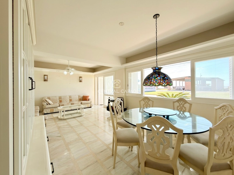 Apartamento 3 dormitórios, sacada de frente e vista para o mar à venda: 3ª foto da galeria de imagens do imóvel