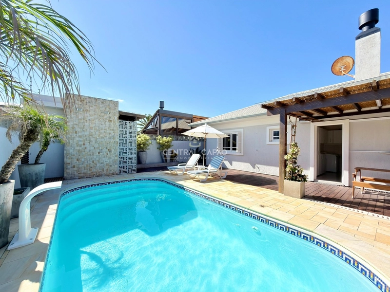 Casa à tres quadras do mar à venda em Atlântida Sul: 14ª foto da galeria de imagens do imóvel