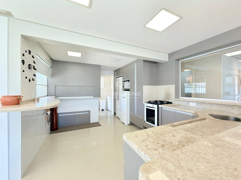 Casa à tres quadras do mar à venda em Atlântida Sul: 7ª foto da galeria de imagens do imóvel