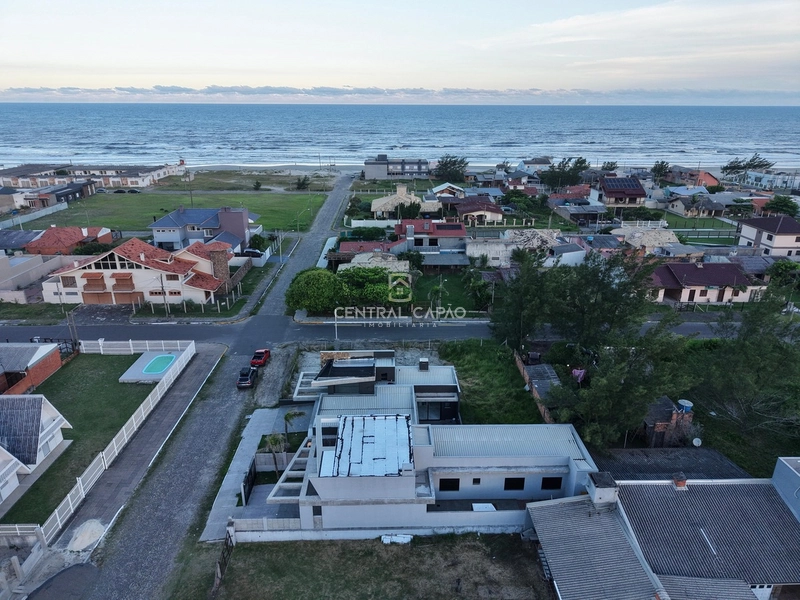 Casa 3 suítes bem pertinho do mar à venda em Capão da Canoa: 33ª foto da galeria de imagens do imóvel