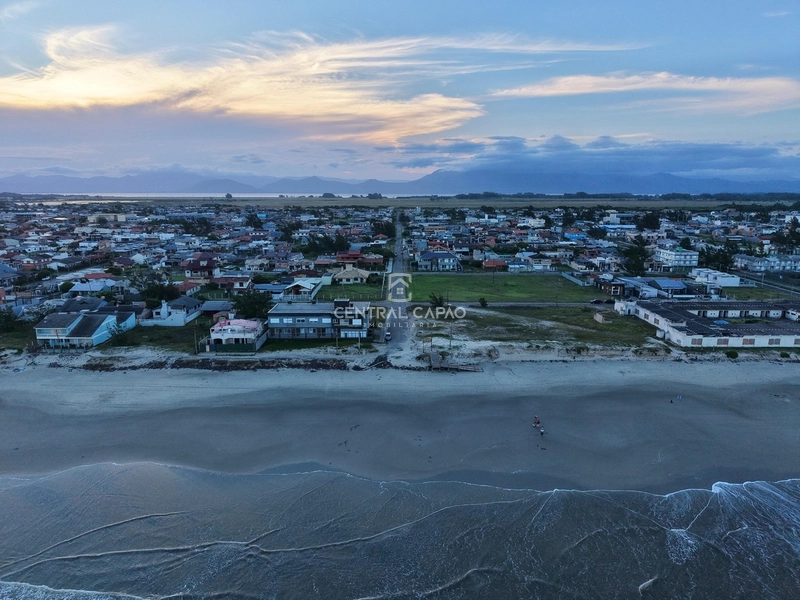 Casa 3 suítes bem pertinho do mar à venda em Capão da Canoa: 36ª foto da galeria de imagens do imóvel