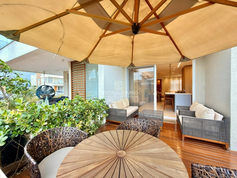 Sobrado beira lago à venda no condomínio Murano: 18ª foto da galeria de imagens do imóvel