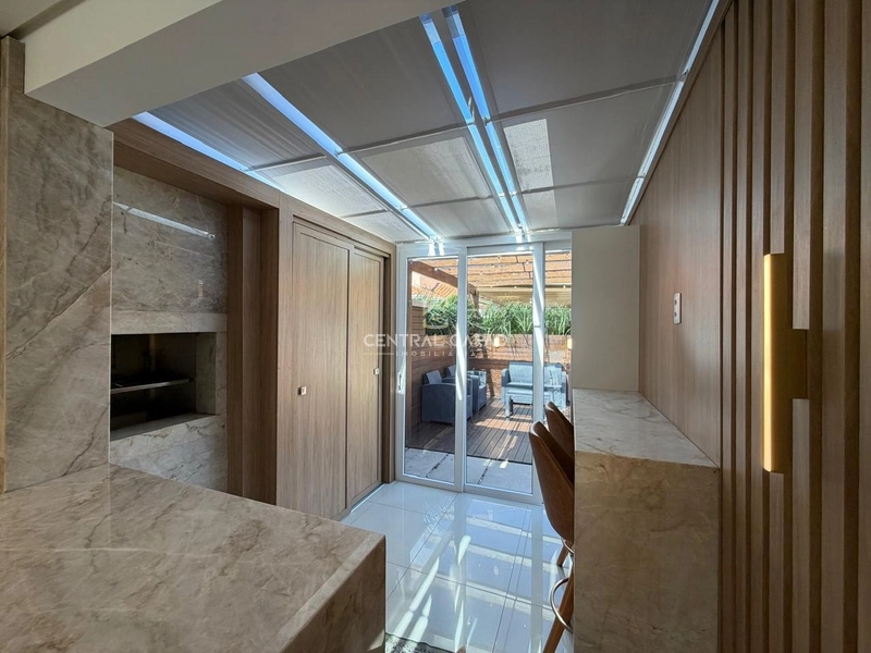 Casa em condomínio fechado com lazer completo em Xangri-Lá: 4ª foto da galeria de imagens do imóvel