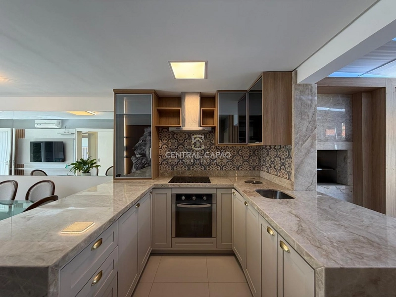 Casa em condomínio fechado com lazer completo em Xangri-Lá: 3ª foto da galeria de imagens do imóvel