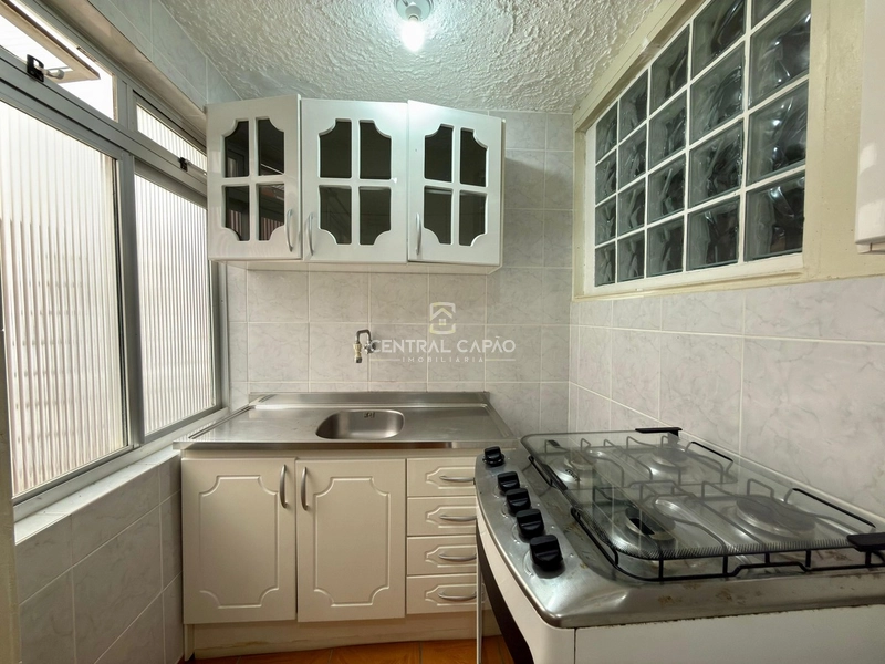 Apartamento de 1 dormitório com box de garagem a uma quadra do mar: 4ª foto da galeria de imagens do imóvel