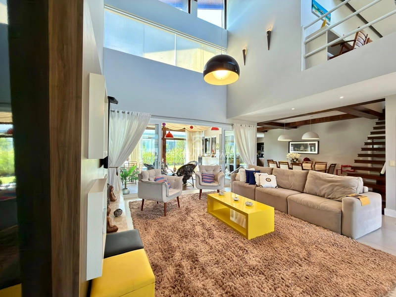 Casa 6 dormitórios à venda no condomínio Lagoa do Passo: 3ª foto da galeria de imagens do imóvel