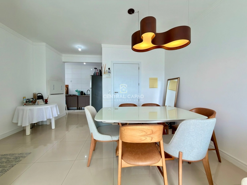 Apartamento 2 dormitórios de frente para praça à venda em Capão: 9ª foto da galeria de imagens do imóvel