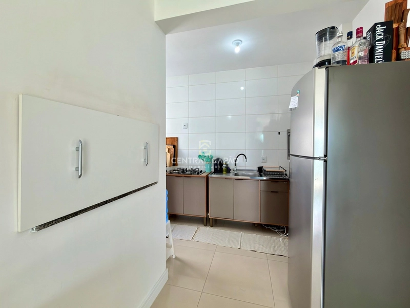 Apartamento 2 dormitórios de frente para praça à venda em Capão: 10ª foto da galeria de imagens do imóvel