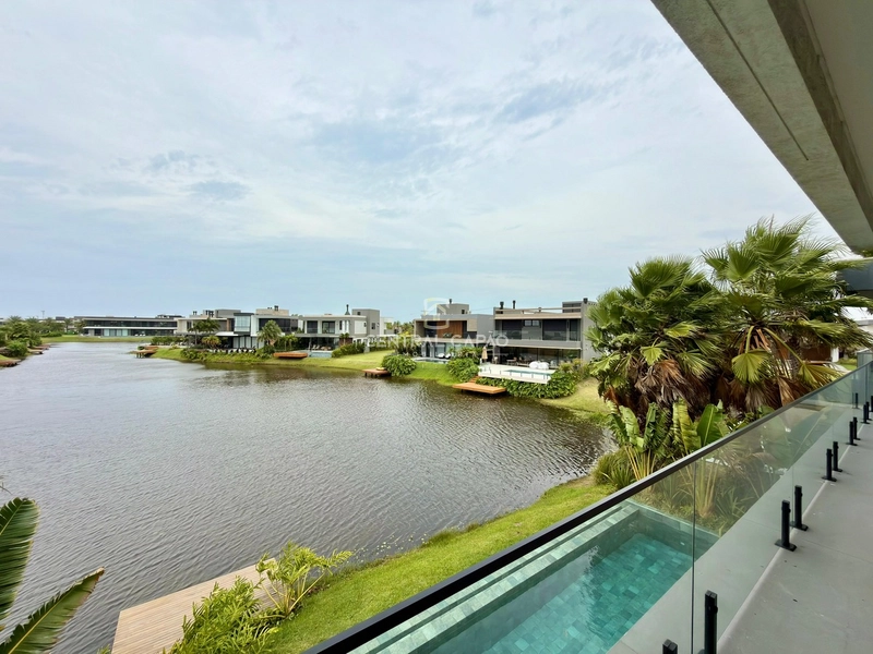 Sobrado 5 suítes beira lago à venda no condomínio Sense: 39ª foto da galeria de imagens do imóvel