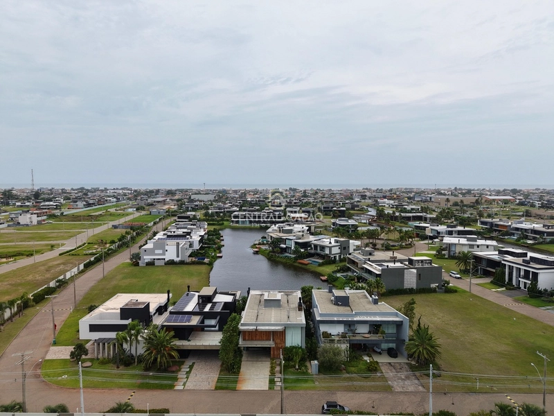 Sobrado 5 suítes beira lago à venda no condomínio Sense: 51ª foto da galeria de imagens do imóvel