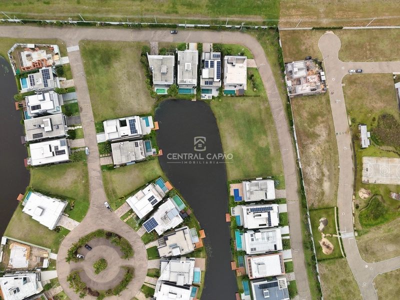 Sobrado 5 suítes beira lago à venda no condomínio Sense: 55ª foto da galeria de imagens do imóvel