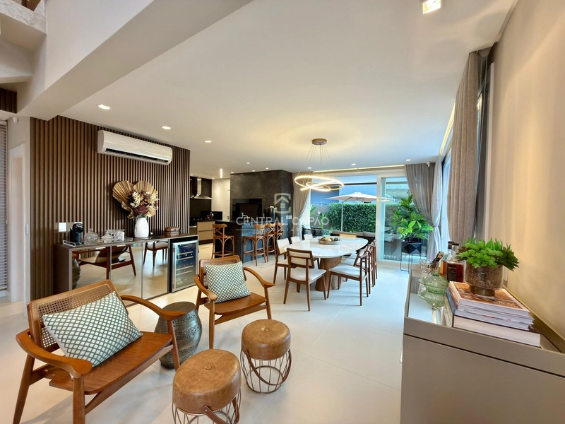 Casa 4 suítes com piscina aquecida à venda no condomínio Malibu: 12ª foto da galeria de imagens do imóvel