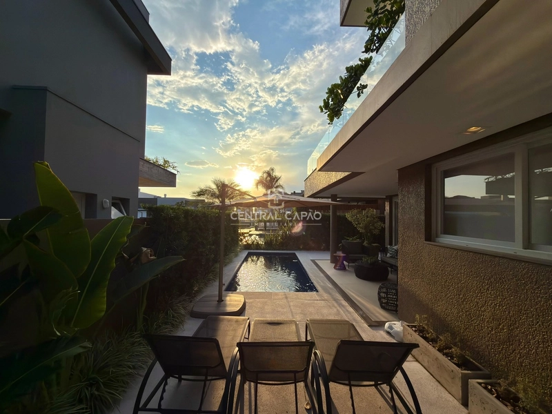 Casa 4 suítes com piscina aquecida à venda no condomínio Malibu: 20ª foto da galeria de imagens do imóvel