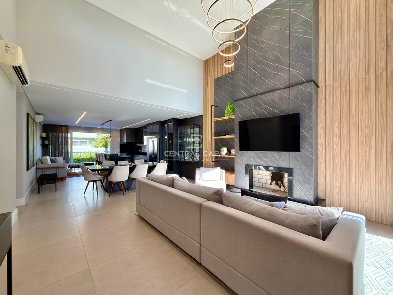 Sobrado 4 suítes à venda no Capão Ilhas: 2ª foto da galeria de imagens do imóvel