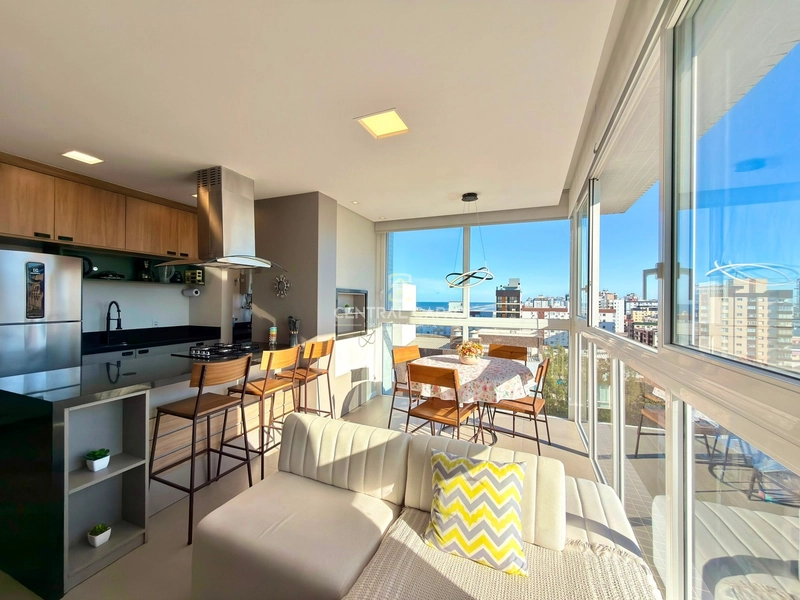 Apartamento de frente com vista para o mar de todos os ambientes: 3ª foto da galeria de imagens do imóvel