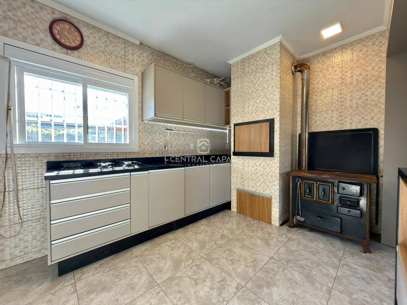 CASA A 300M DO MAR NO ARAÇÁ | AMPLO TERRENO + ANEXOS | CAPÃO DA CANOA: 17ª foto da galeria de imagens do imóvel