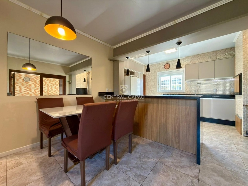 CASA A 300M DO MAR NO ARAÇÁ | AMPLO TERRENO + ANEXOS | CAPÃO DA CANOA: 4ª foto da galeria de imagens do imóvel