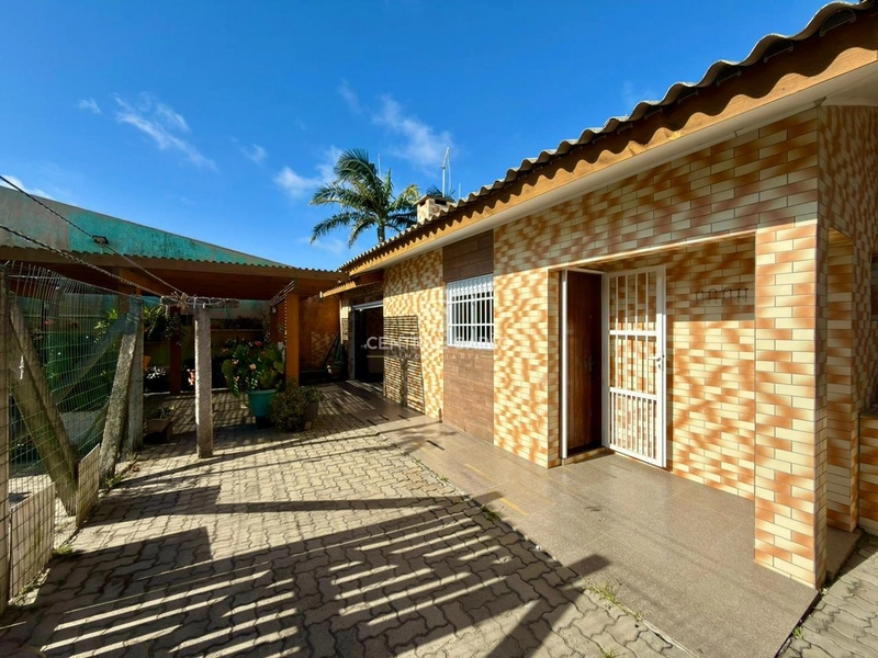 CASA A 300M DO MAR NO ARAÇÁ | AMPLO TERRENO + ANEXOS | CAPÃO DA CANOA: 30ª foto da galeria de imagens do imóvel