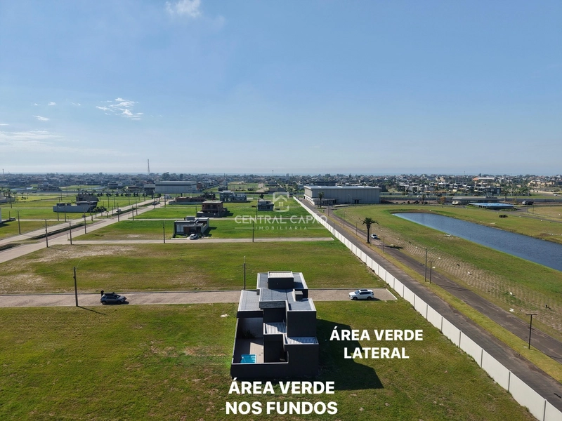 Sobrado ao lado de área verde à venda no Nova Xangri-Lá: 3ª foto da galeria de imagens do imóvel