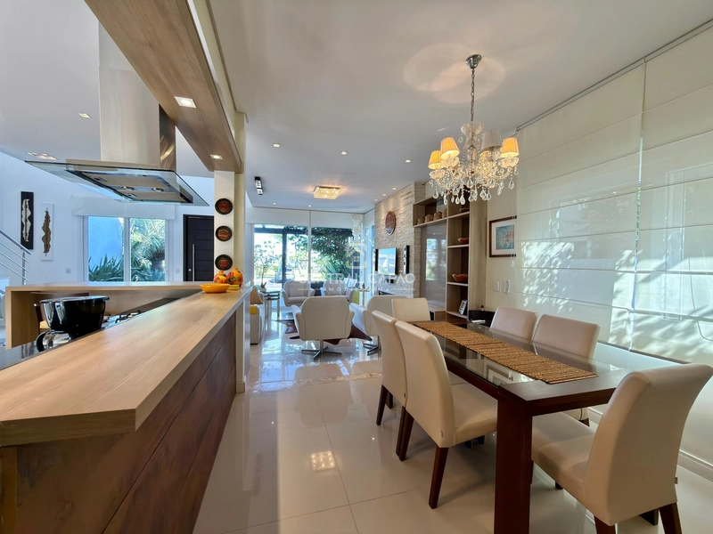 Sobrado frente lago à venda no condomínio Las Palmas: 12ª foto da galeria de imagens do imóvel