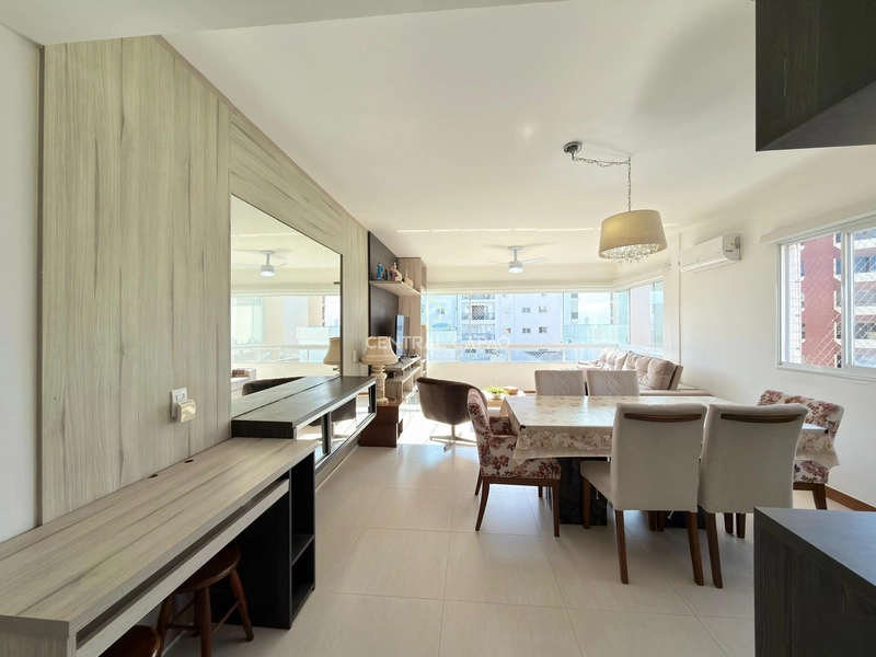Apartamento 3 dormitórios com sacada de frente à venda em Capão: 5ª foto da galeria de imagens do imóvel