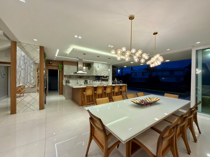 Sobrado beira lago à venda no condomínio Enseada: 11ª foto da galeria de imagens do imóvel