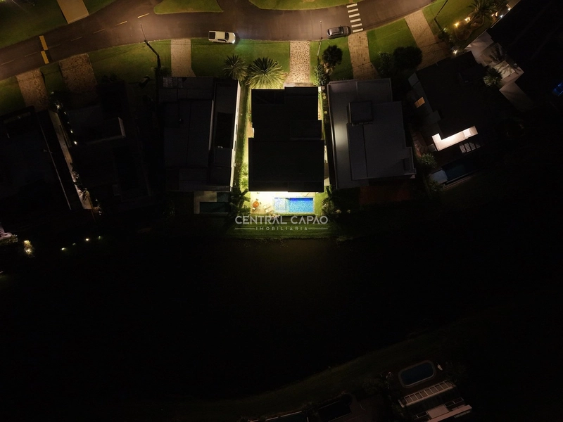 Sobrado beira lago à venda no condomínio Enseada: 46ª foto da galeria de imagens do imóvel