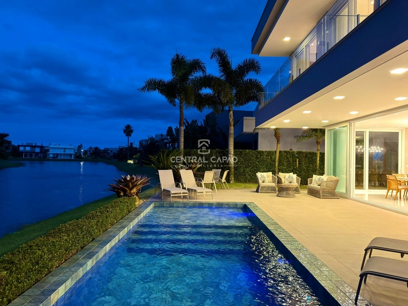 Sobrado beira lago à venda no condomínio Enseada: 20ª foto da galeria de imagens do imóvel