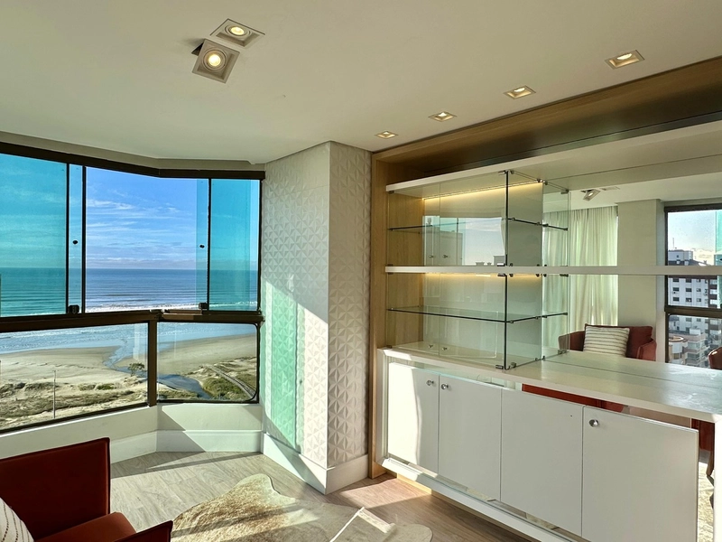 COBERTURA DUPLEX  VISTA ETERNA DO MAR E FRENTE PARA PRAÇA: 6ª foto da galeria de imagens do imóvel