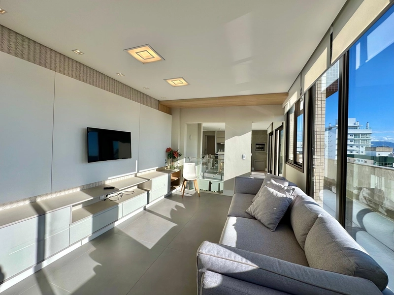 COBERTURA DUPLEX  VISTA ETERNA DO MAR E FRENTE PARA PRAÇA: 21ª foto da galeria de imagens do imóvel