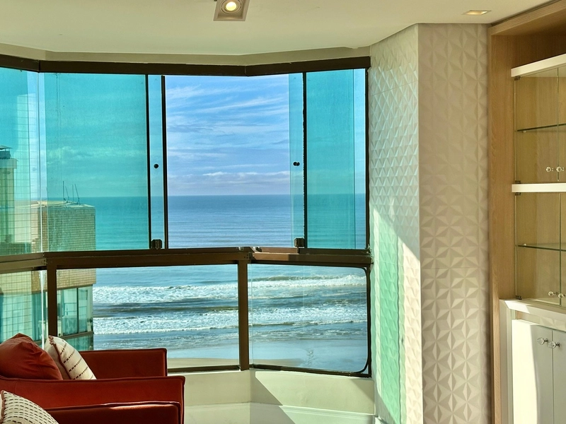 COBERTURA DUPLEX  VISTA ETERNA DO MAR E FRENTE PARA PRAÇA: 2ª foto da galeria de imagens do imóvel