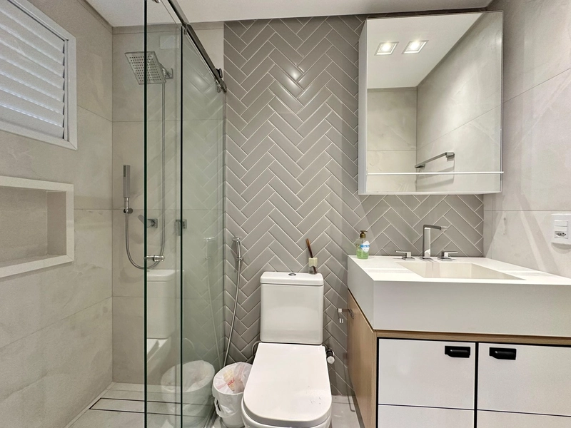 COBERTURA DUPLEX  VISTA ETERNA DO MAR E FRENTE PARA PRAÇA: 16ª foto da galeria de imagens do imóvel