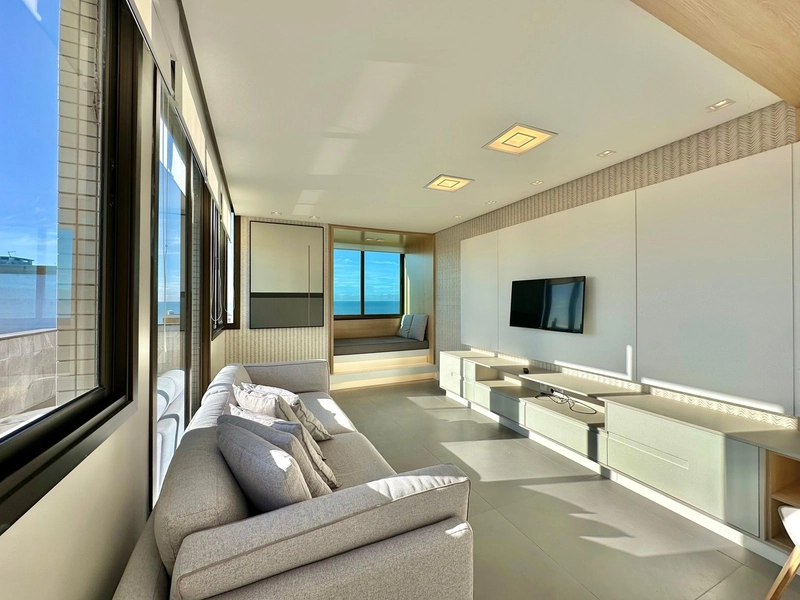 COBERTURA DUPLEX  VISTA ETERNA DO MAR E FRENTE PARA PRAÇA: 20ª foto da galeria de imagens do imóvel