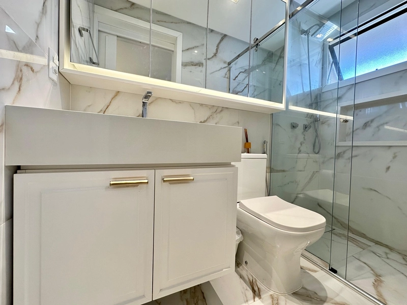 COBERTURA DUPLEX  VISTA ETERNA DO MAR E FRENTE PARA PRAÇA: 18ª foto da galeria de imagens do imóvel