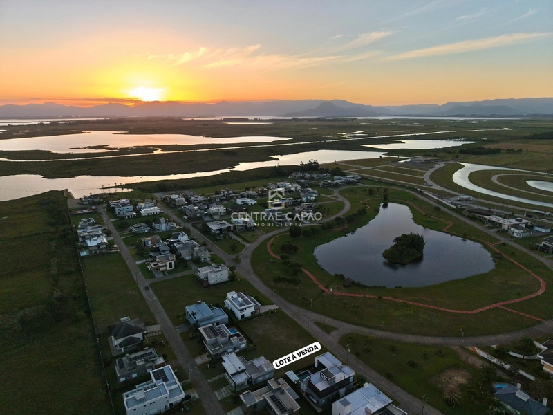 Terreno à venda no condomínio Náutico Lagoa do Passo em Xangri-Lá: 4ª foto da galeria de imagens do imóvel