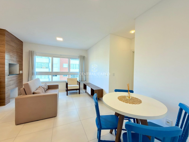 Apartamento 1 dormitório com sacada de frente à venda em Capão: 3ª foto da galeria de imagens do imóvel
