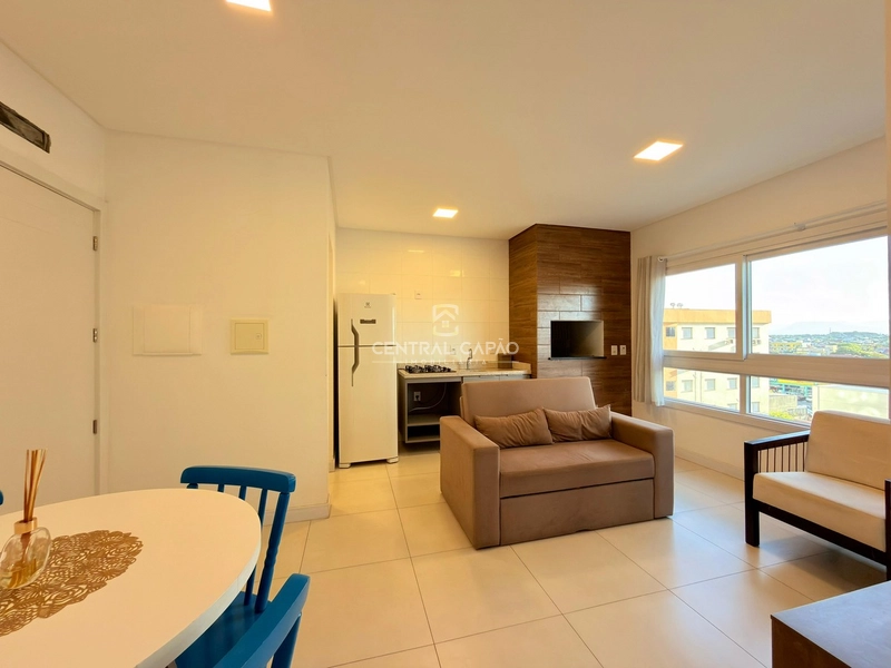 Apartamento 1 dormitório com sacada de frente à venda em Capão: 5ª foto da galeria de imagens do imóvel