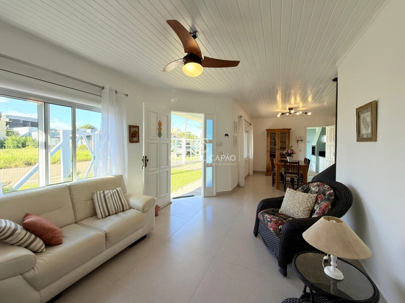 Casa à venda próxima ao mar no bairro Marina em Xangri-Lá: 24ª foto da galeria de imagens do imóvel