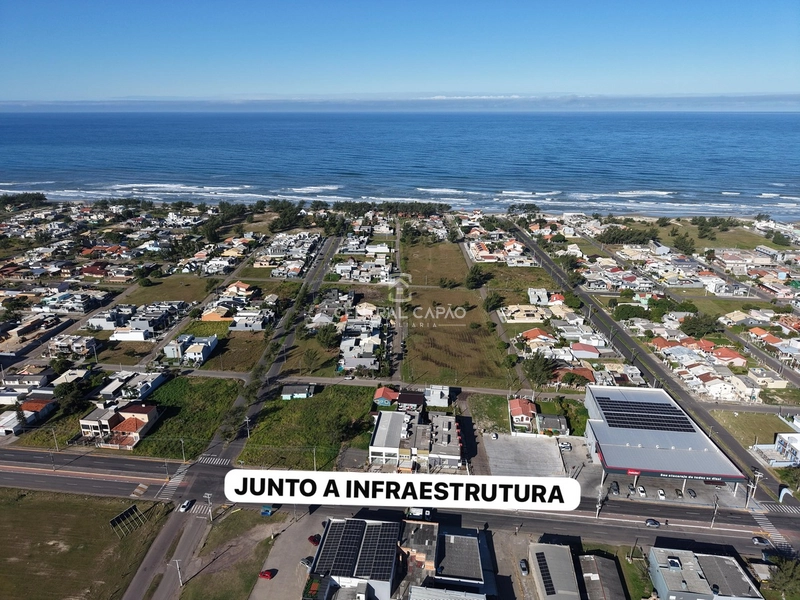 Sobrado com 3 suítes à uma quadra do mar à venda em Capão: 37ª foto da galeria de imagens do imóvel