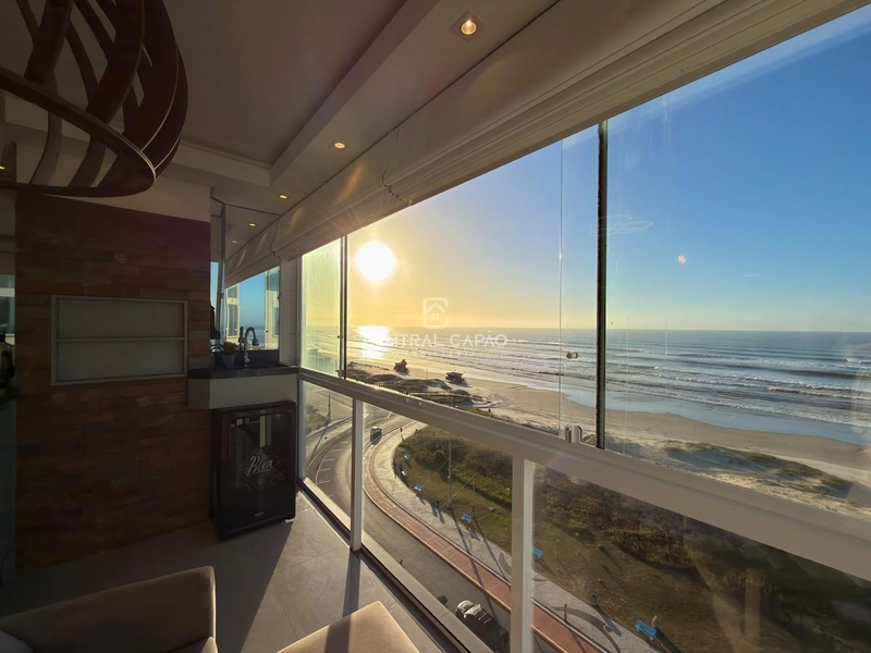 Apartamento 3 dormitórios à venda na beira mar de Capão da Canoa: 3ª foto da galeria de imagens do imóvel