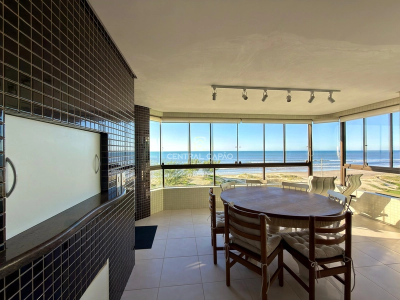 Apartamento 3 dormitórios à venda à beira mar de Capão: 2ª foto da galeria de imagens do imóvel