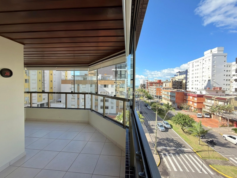 Apartamento de esquina com vista para o mar: 16ª foto da galeria de imagens do imóvel