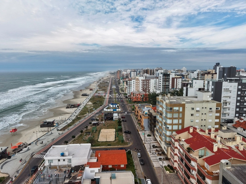 Apartamento 2 dormitórios com sacada de frente para o mar: 33ª foto da galeria de imagens do imóvel