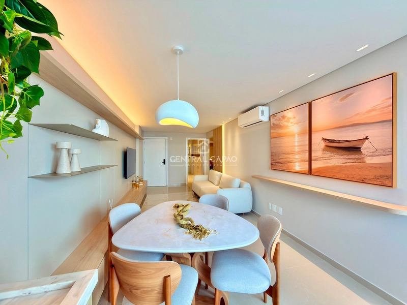 Apartamento 2 dormitórios com sacada de frente para o mar: 3ª foto da galeria de imagens do imóvel