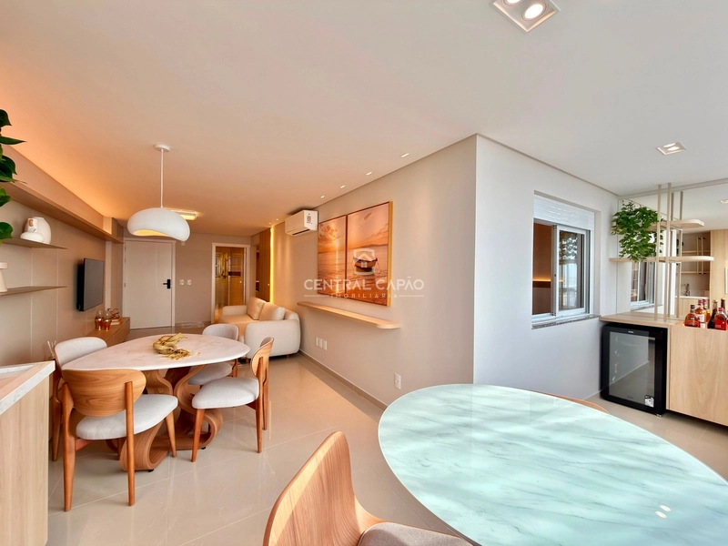 Apartamento 2 dormitórios com sacada de frente para o mar: 12ª foto da galeria de imagens do imóvel