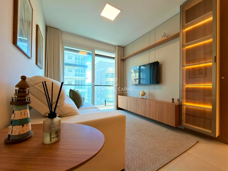 Apartamento 2 dormitórios com sacada de frente: 6ª foto da galeria de imagens do imóvel